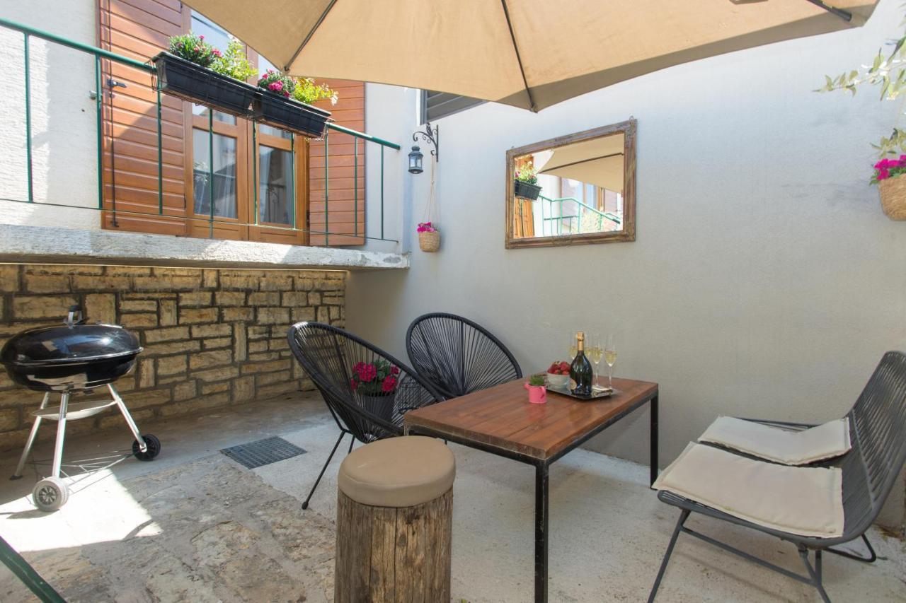 Holiday House Vida 비오그라드나모루 외부 사진